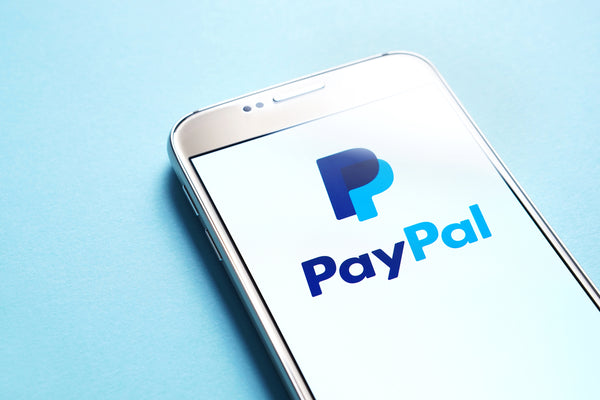 Paypal(ペイパル)の登録とやり方がすぐで簡単！手数料や危険性も紹介